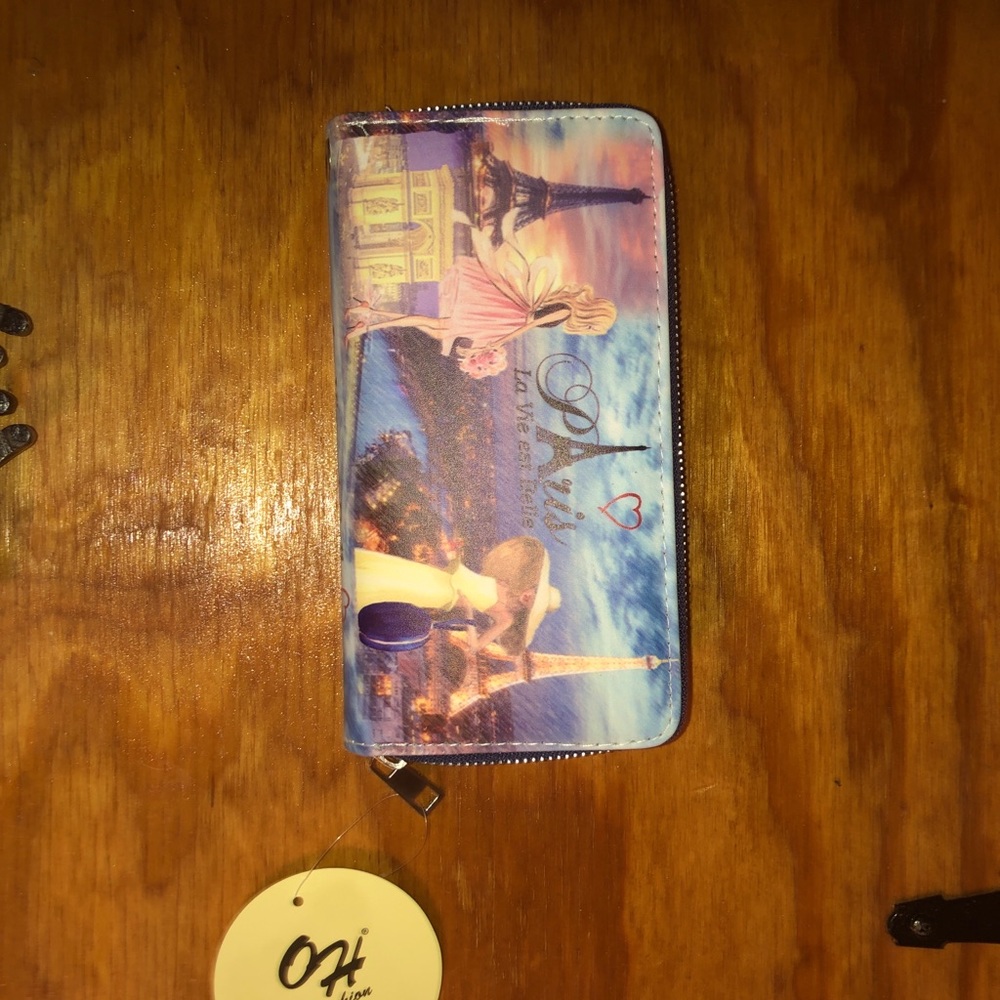 Woman Pairs wallet Brand New